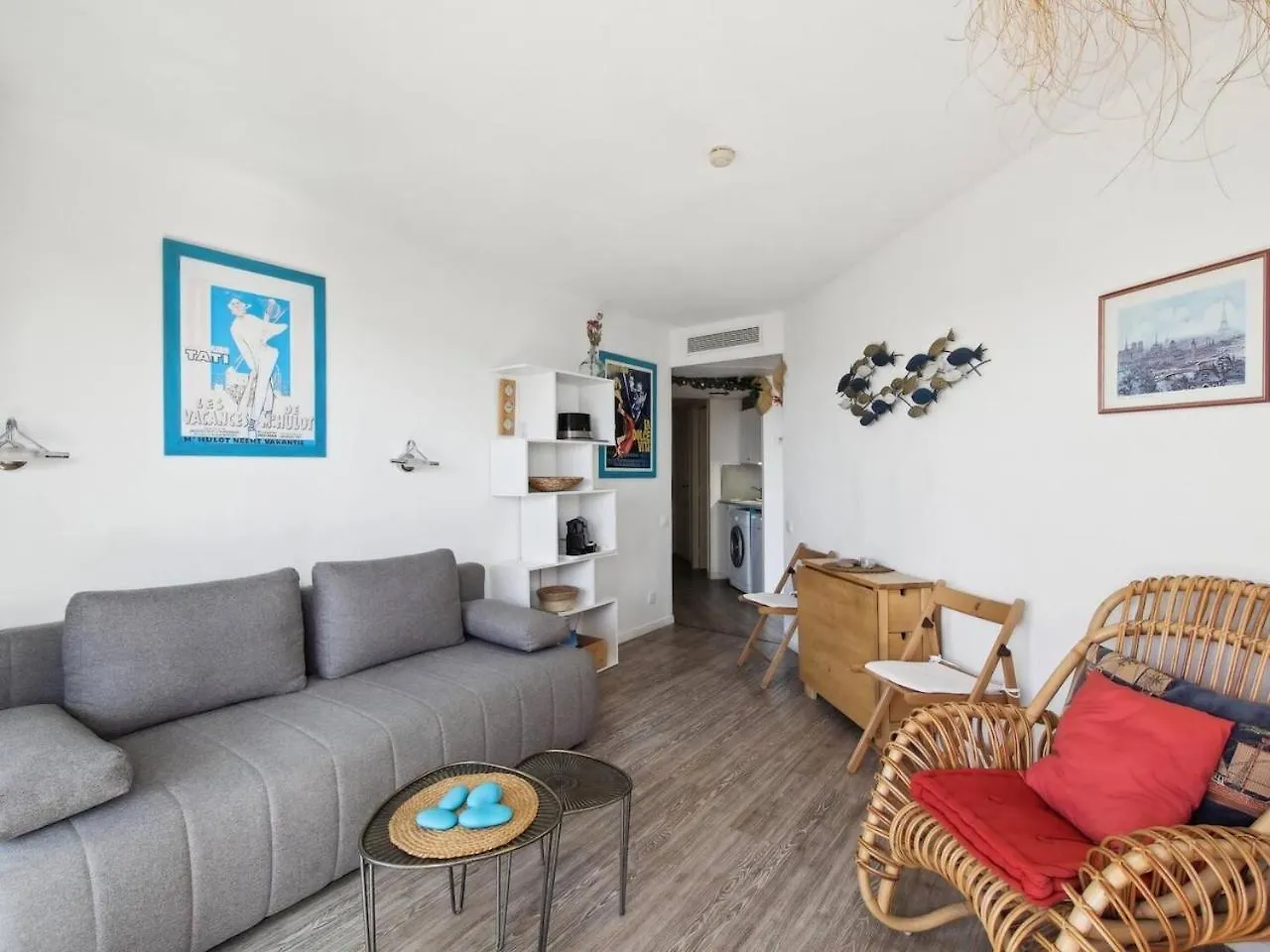 Beautiful Apartment With Sea View In Cannes 5 Pers France