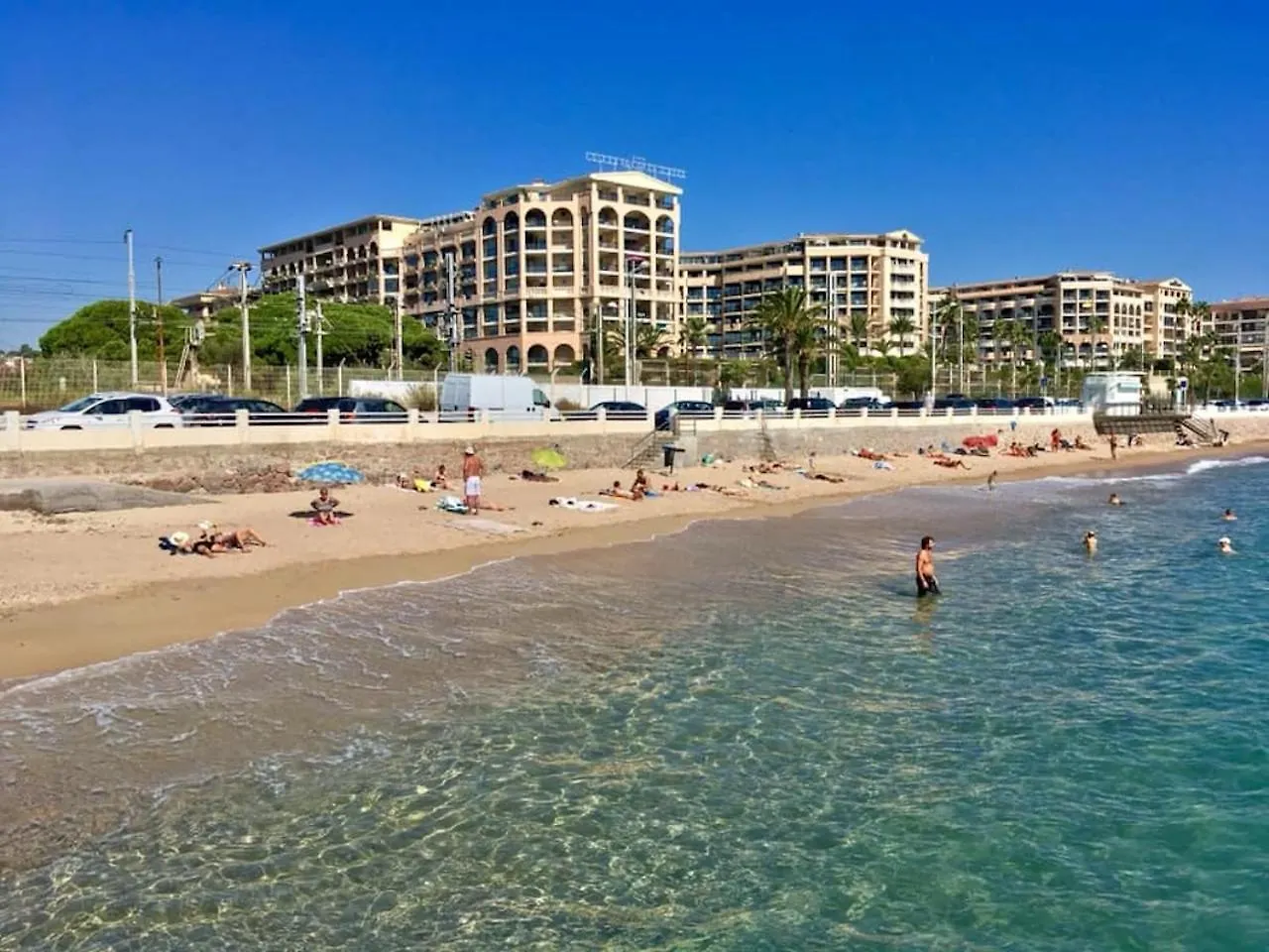 Beautiful Apartment With Sea View In Cannes 5 Pers 0*,